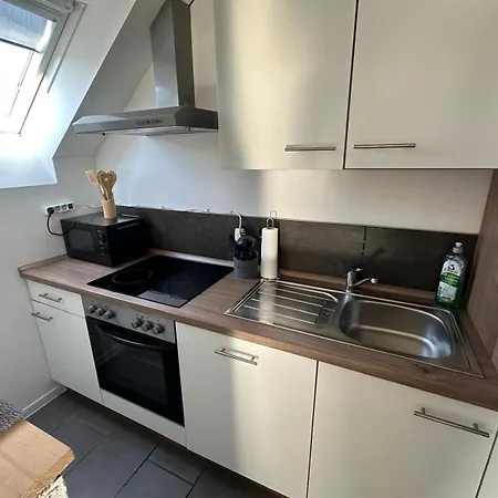 Mola Apartments-Charmante Ferienwohnung Im Herdecke Zentrum Fuer 3 Personen-Grosse Dachterrasse-Grill-Gratis Parken-Wlan Exterior photo
