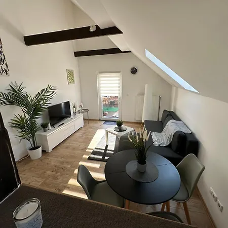 Mola Apartments-Charmante Ferienwohnung Im Herdecke Zentrum Fuer 3 Personen-Grosse Dachterrasse-Grill-Gratis Parken-Wlan Exterior photo