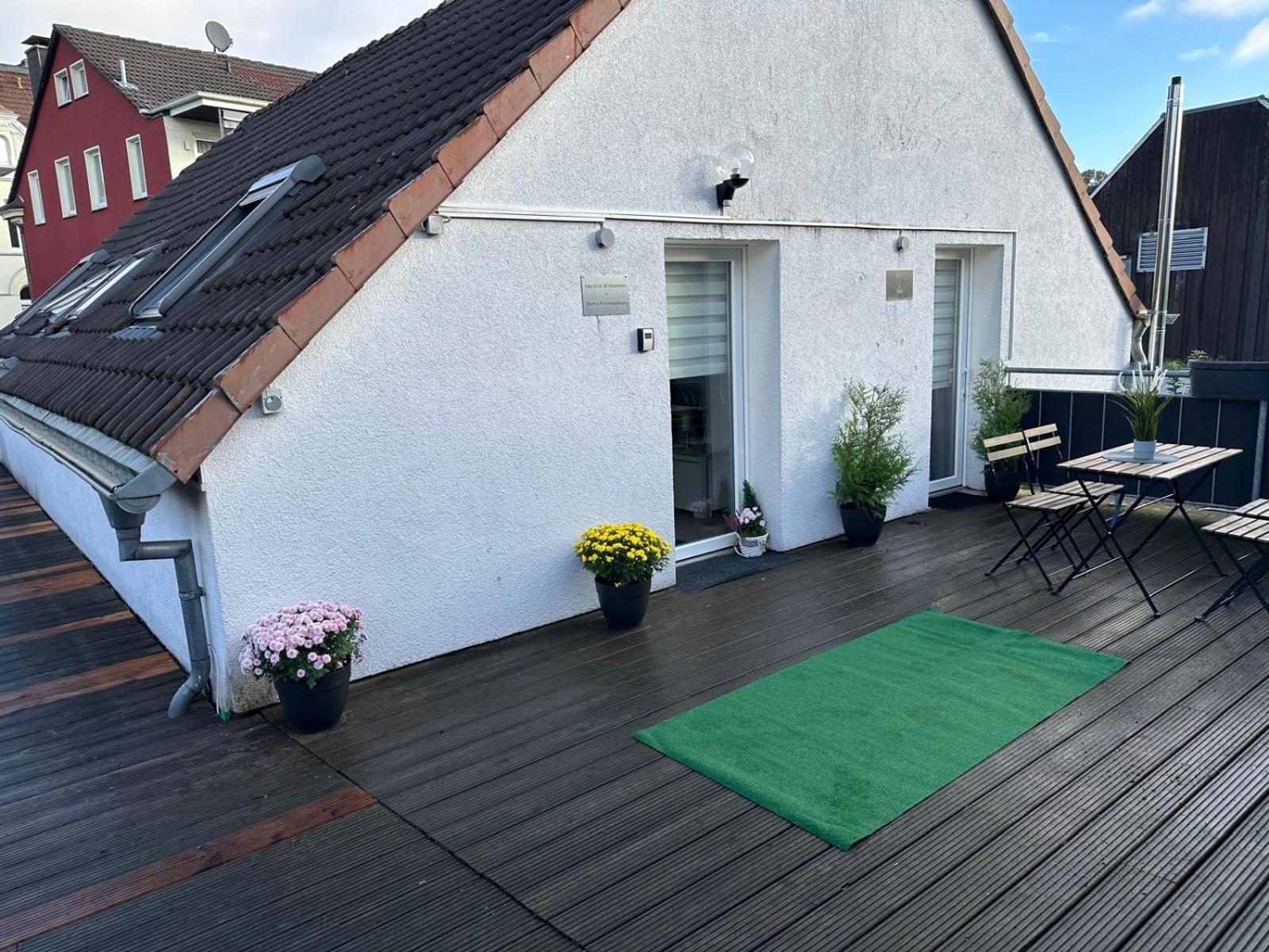 Apartment Mola Apartments-charmante Im Zentrum Fuer 3 Personen-grosse Dachterrasse-grill-gratis Parken-wlan *